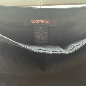 Black express skirt